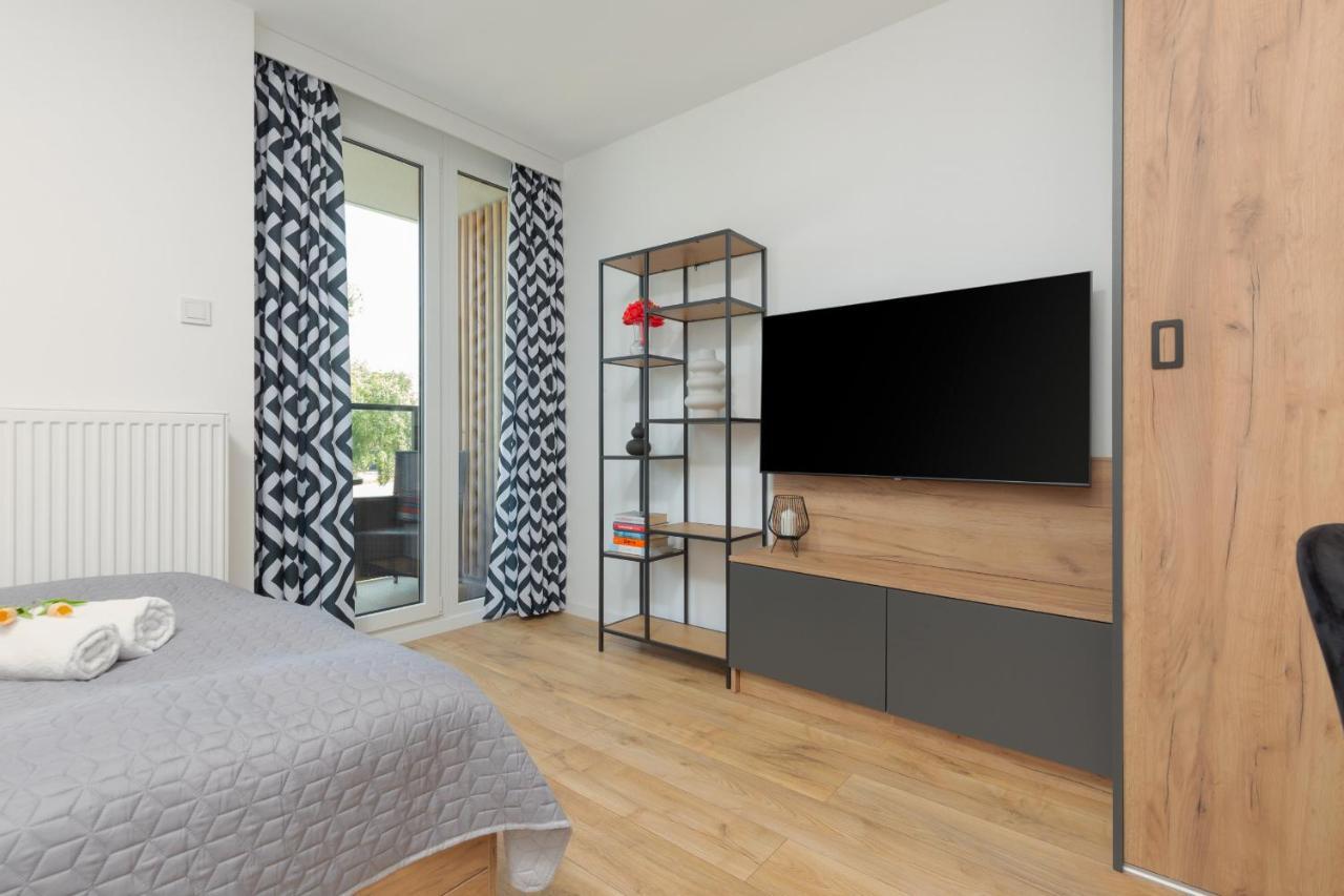 Warsaw Praga Kokoryczki Apartments With Parking By Noclegi Renters ภายนอก รูปภาพ